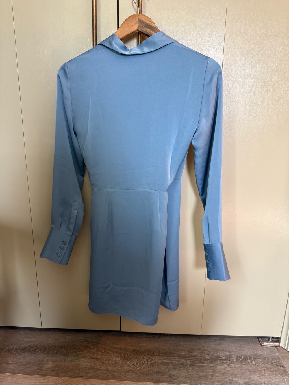 Babaton Larchmont Long Sleeve Wrap Mini Dress Blue XS - Picture 3 of 6